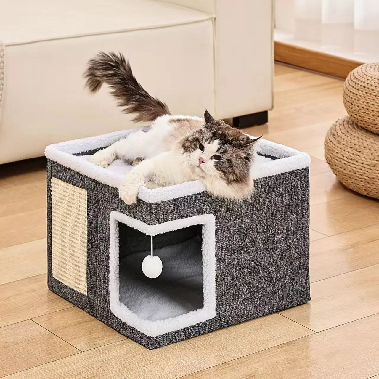 Grotte pliable avec boule suspendue et base anti-rayures